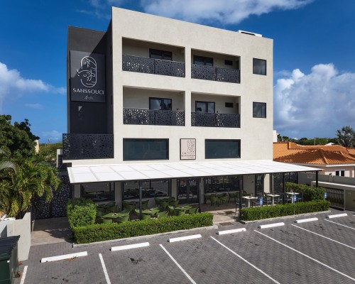 Turnkey Mixed-Use Apartment Building with Commercial Tenant